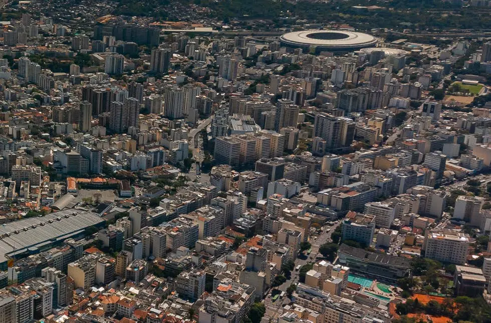 Vista aérea da Tijuca com a localização do Basílio Tijuca, perto do Shopping Tijuca, da Praça Varnhagen e do Maracanã
